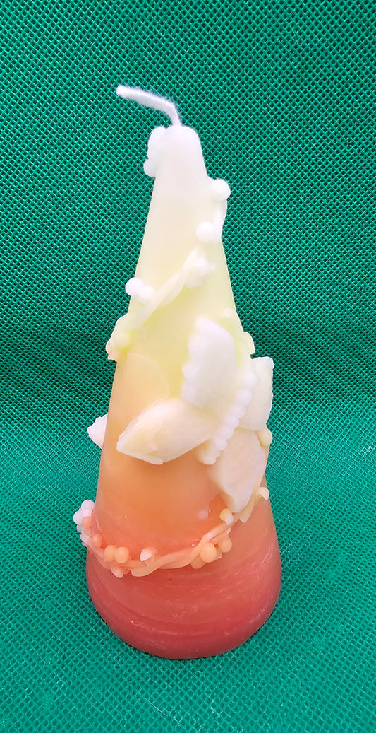 Kegel mit Schmetterling  gelb-orange